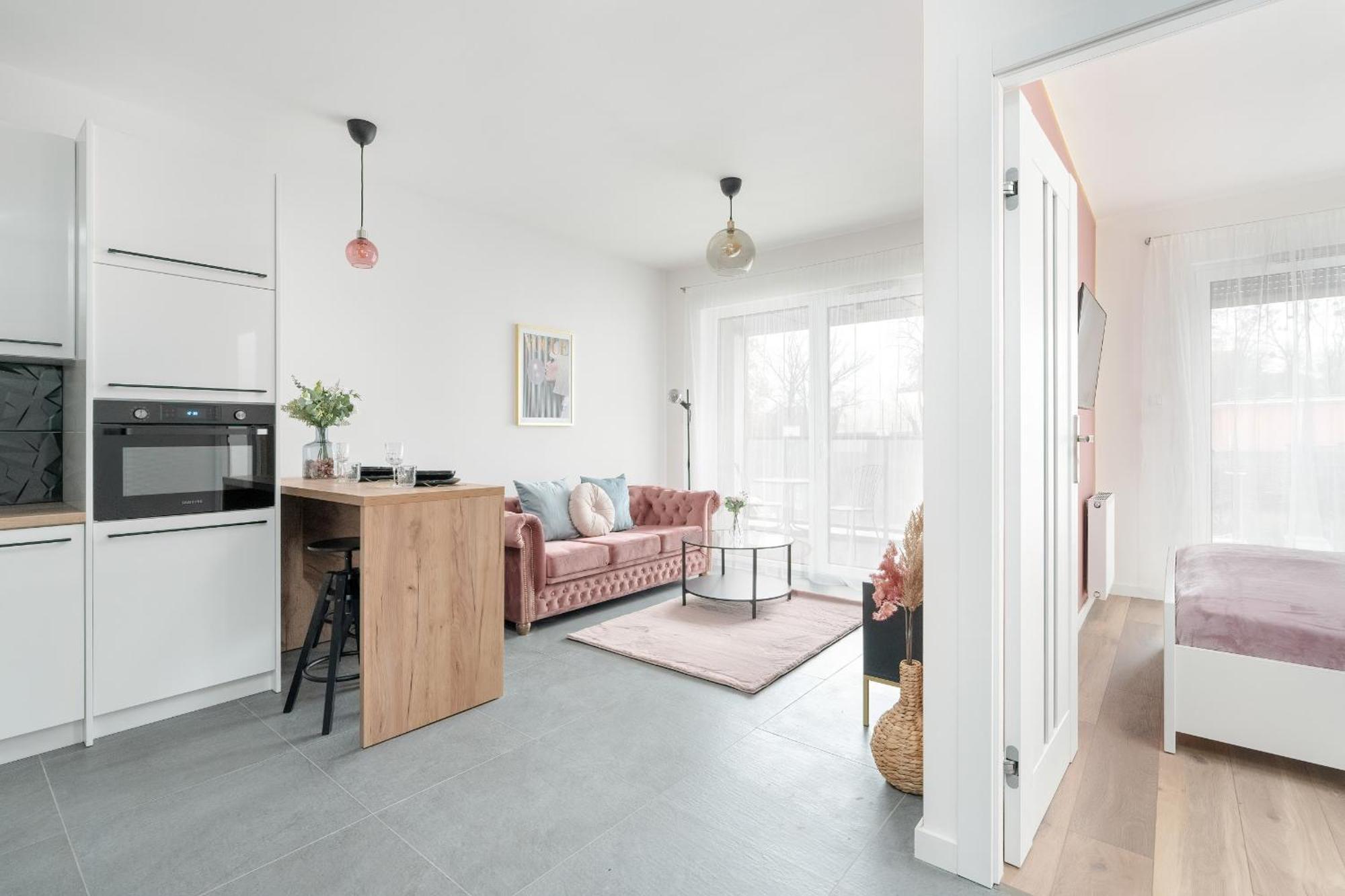 City Center Apartments With Gym & Free Garage Poznan By Noclegi Renters Extérieur photo